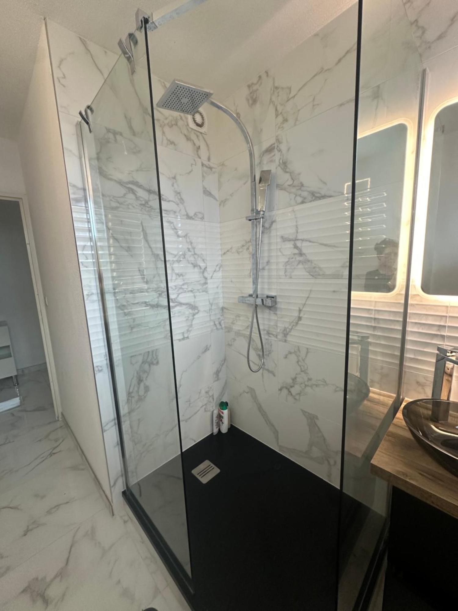 Tres Beau Trois Pieces Avec Vue Degagee Appartement