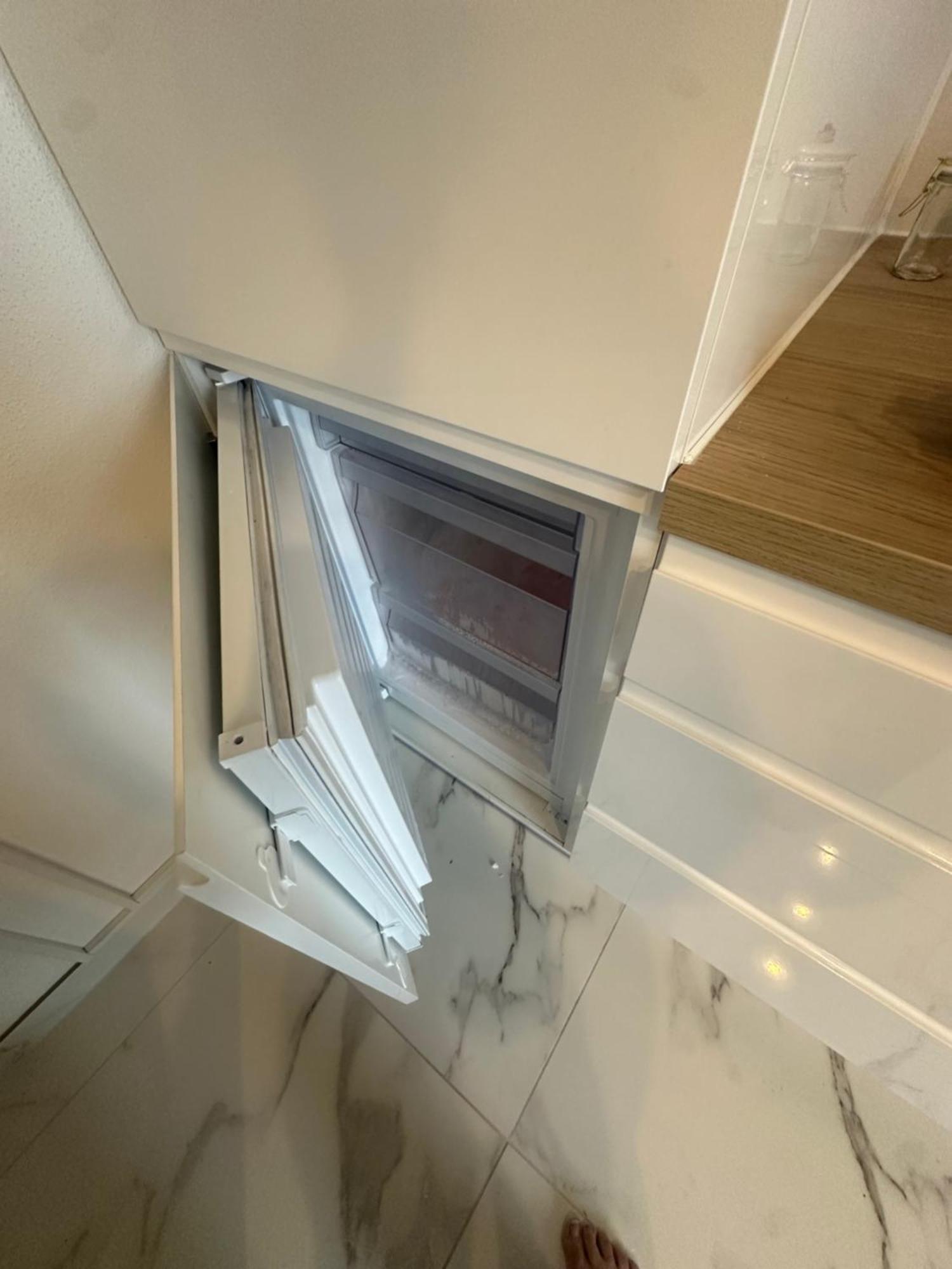 Appartement Tres Beau Trois Pieces Avec Vue Degagee *